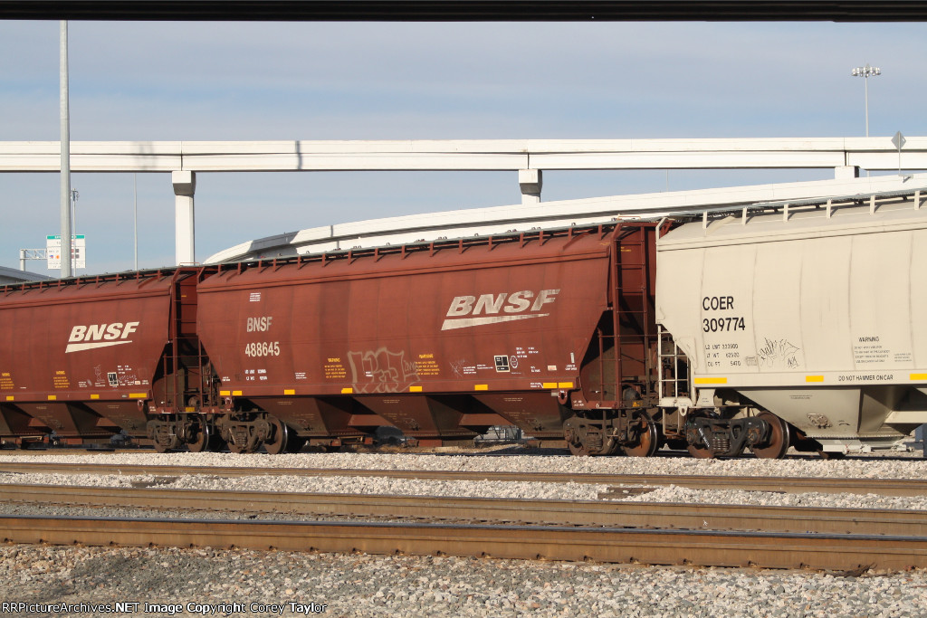 BNSF 488645